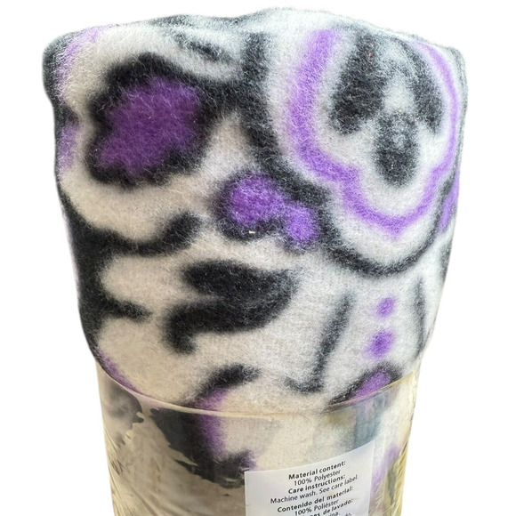 Mainstays Purple Black White Cozy Fleece Throw Blanket 50" X 60" Home Bedding - Picture 2 of 7